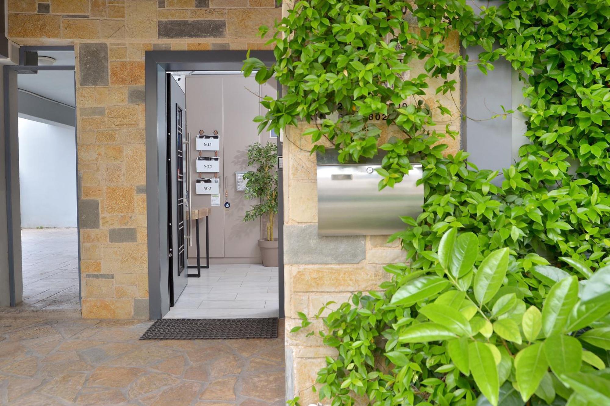 Alekos Apartments 1 Νetflix Athen Exterior foto